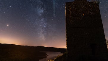 The best photos from the 2018 Perseids meteor shower